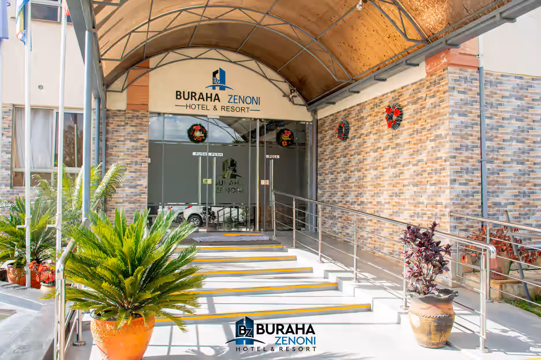 Buraha Zenoni Hotel & Resort